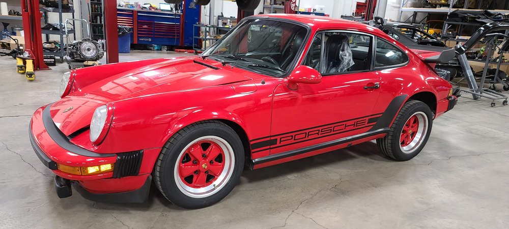 Anastasia - 1975 Porsche 911 Kellymosss Project